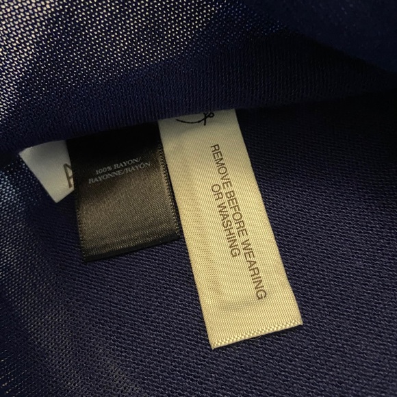 NWOT Ann Taylor cap sleeve knit top Size Small - Picture 3 of 3